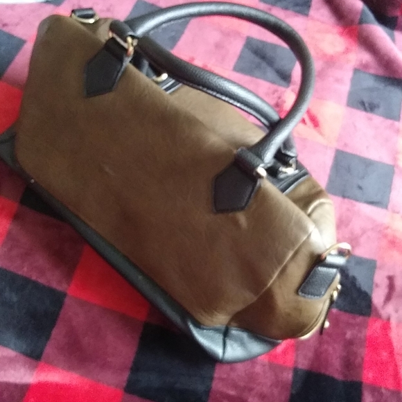 Aldo handbag with gold design - Picture 3 of 6